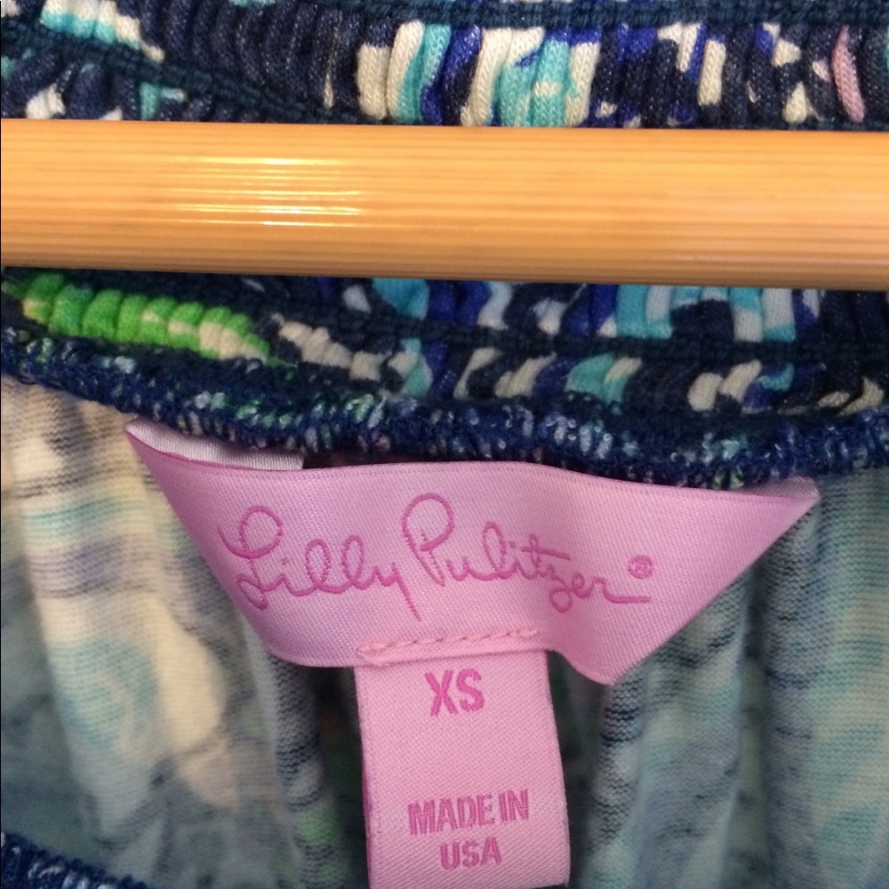 Lilly Pulitzer Almeria top - Picture 2 of 3